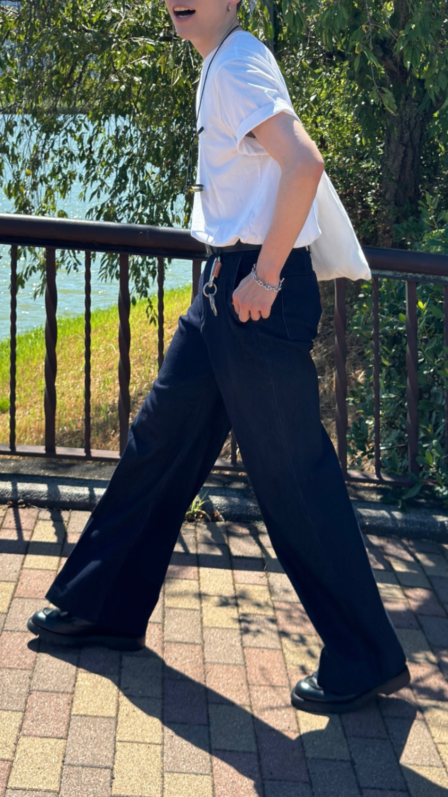 デニムパンツ