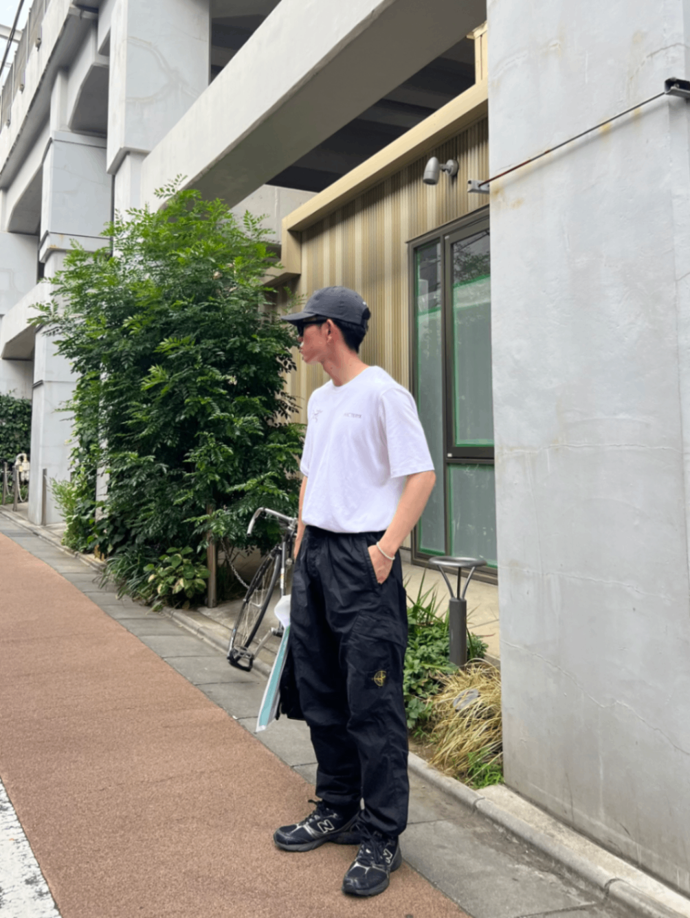 スニーカー