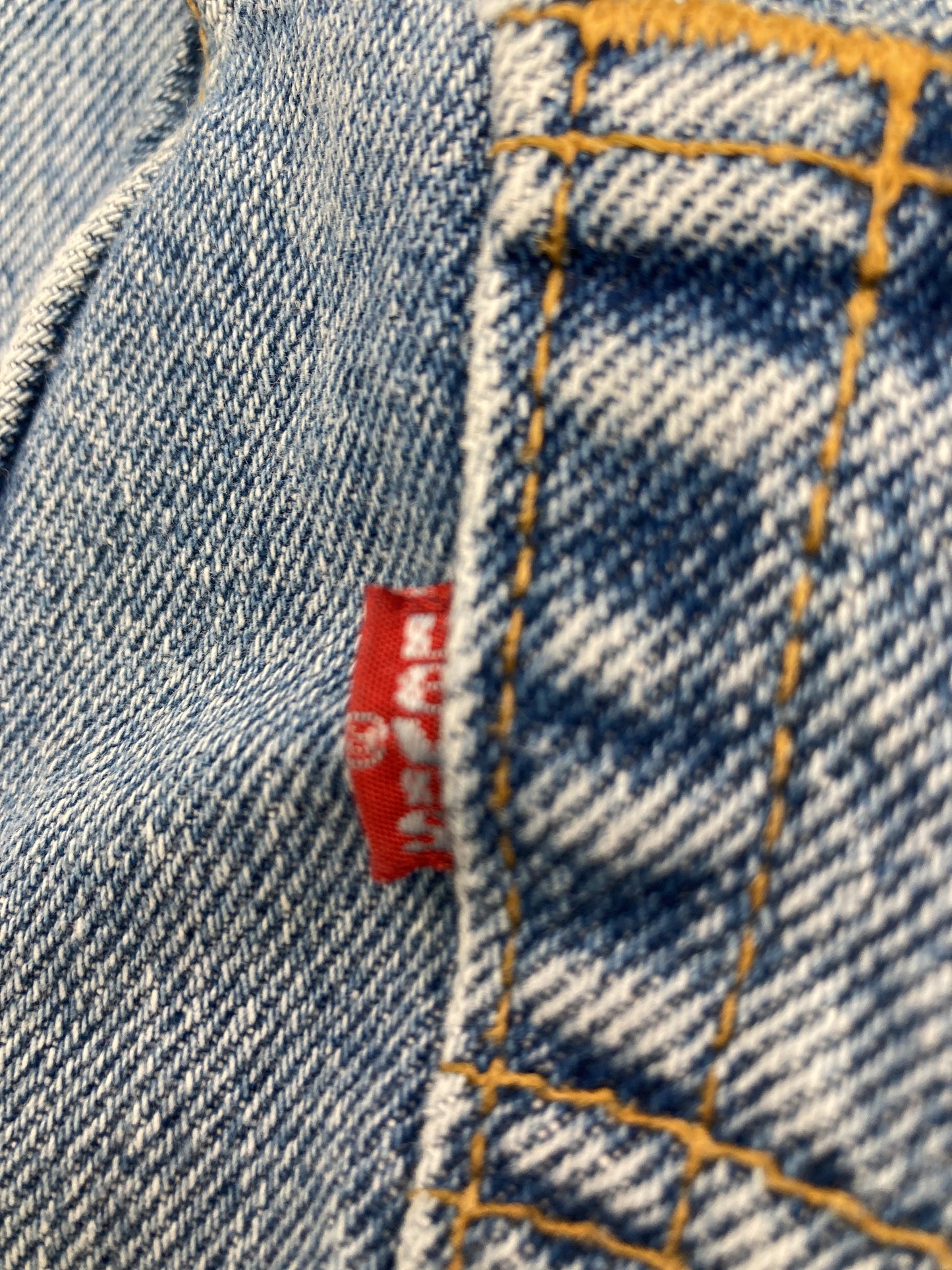 デニムパンツ