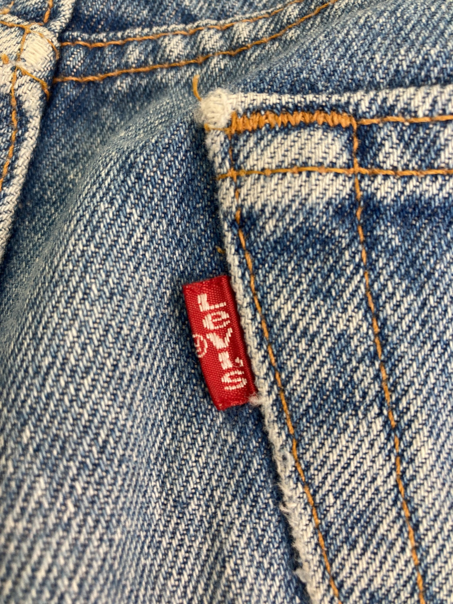 デニムパンツ