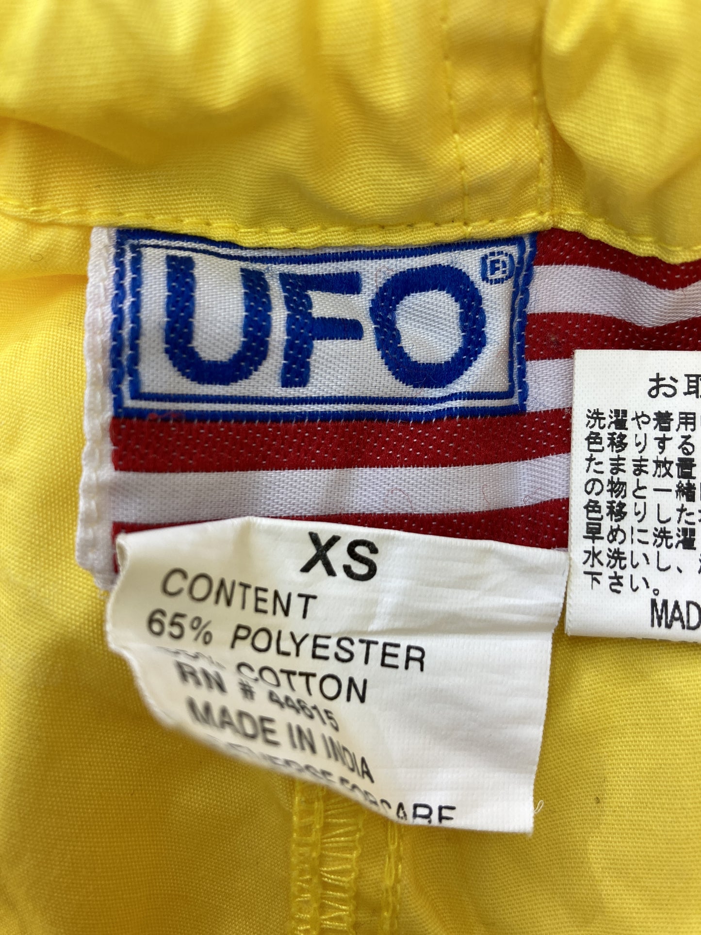 カーゴパンツ