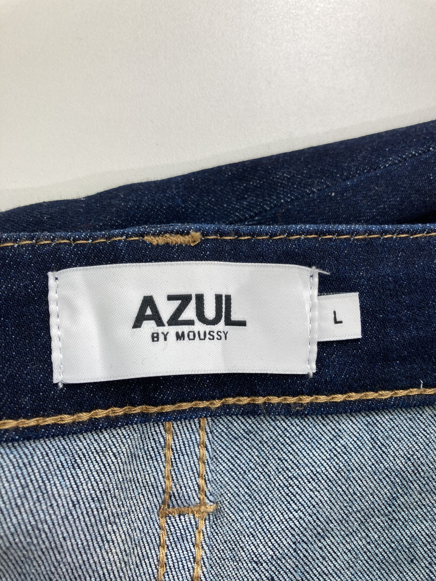 デニムパンツ