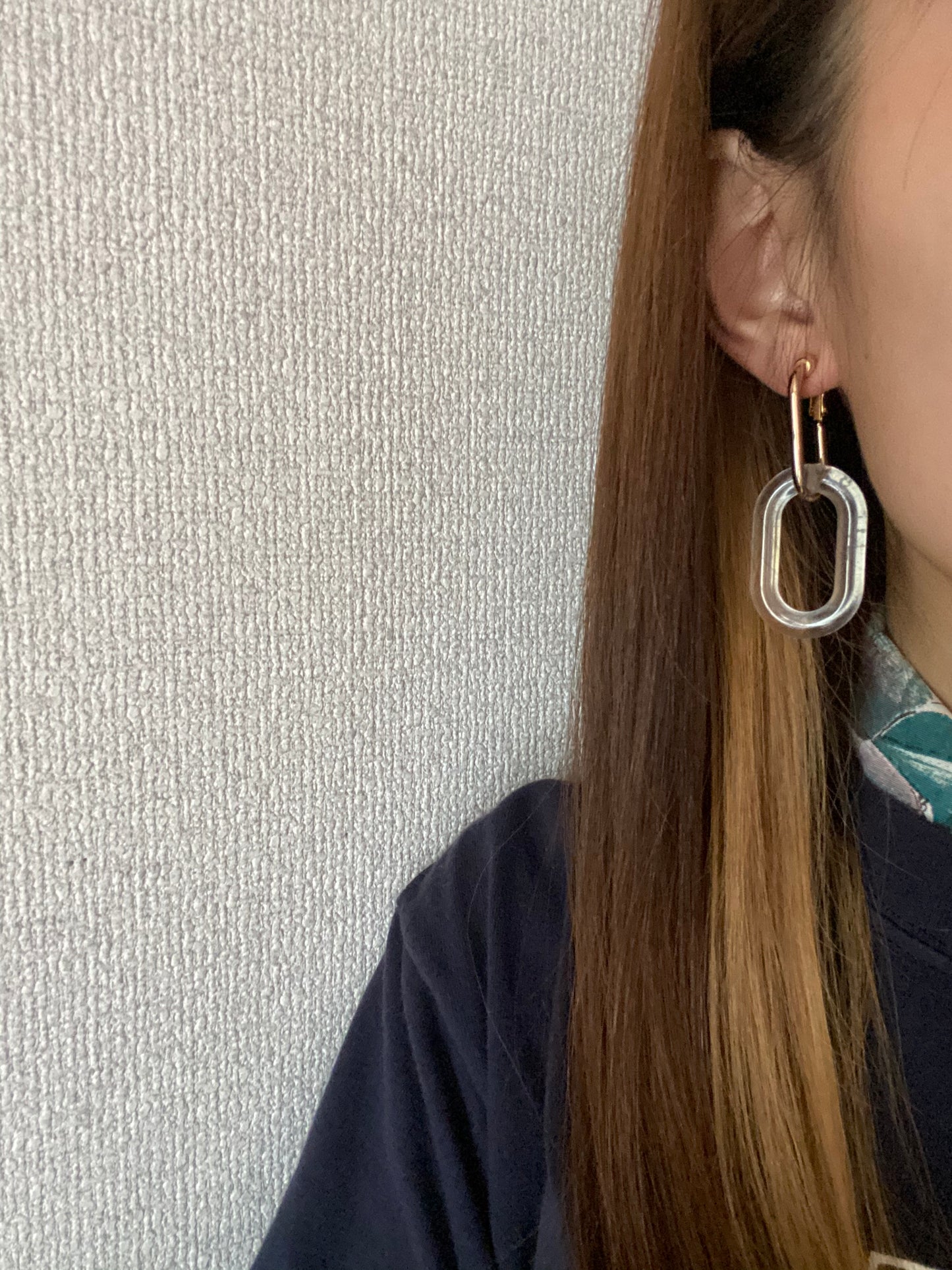 ピアス