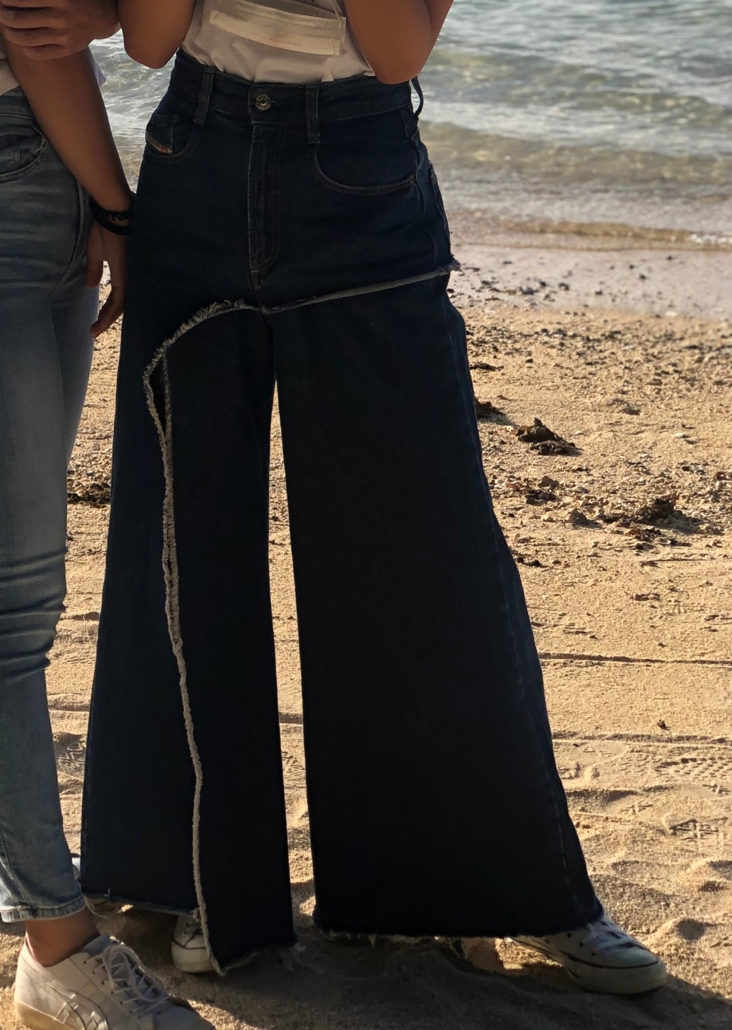 デニムパンツ